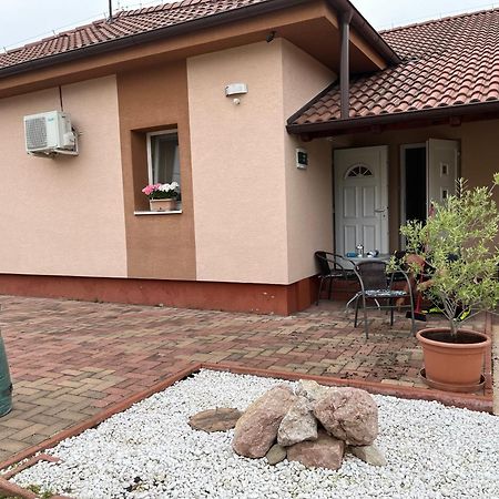Apartmany Dimitra Sturovo Exterior photo